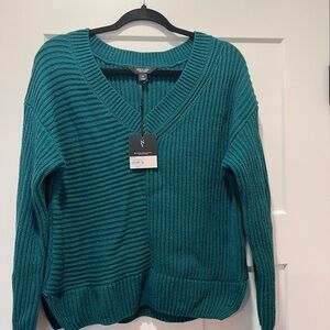 Vera Wang Deep Teal V-Neck Sweater
